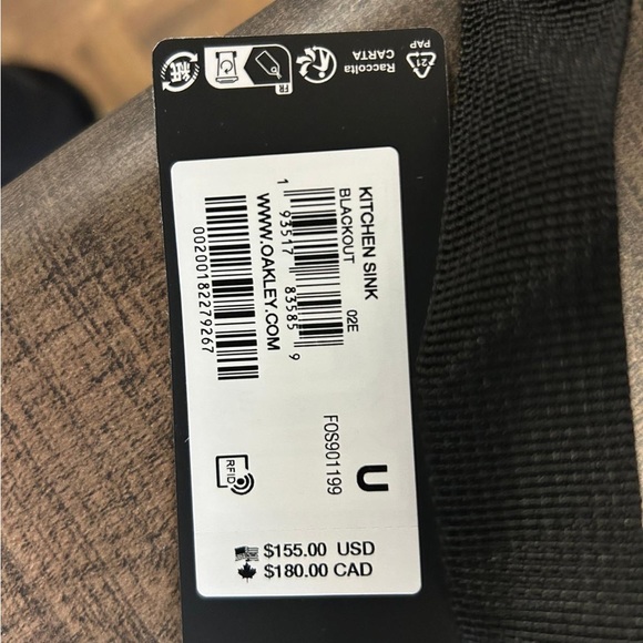 Oakley backpack - Picture 2 of 4